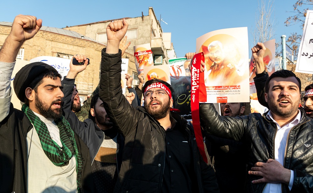 جنجال سفر احتمالی سفیر انگلیس به یزد