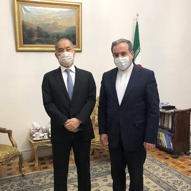 دیدار سفرای سه کشور با عراقچی دیدار سفرای سه کشور با عراقچی