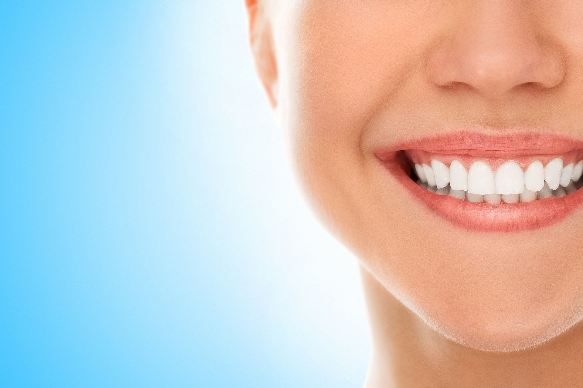 لمینت دندان چند است؟ لمینت دندان چند است؟