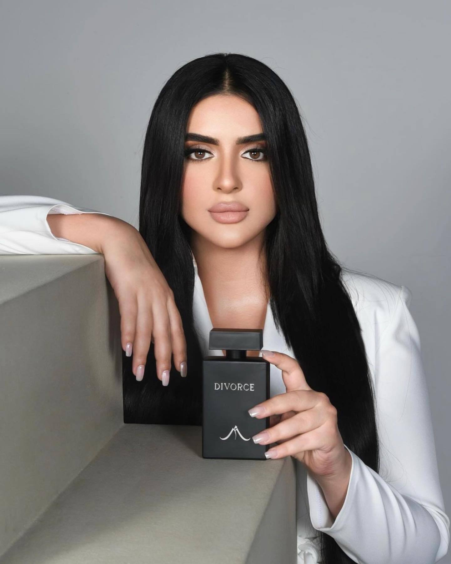 عکس/ طلاق؛ نام جنجالی جدیدترین عطر پرنسس دبی! عکس/ طلاق؛ نام جنجالی جدیدترین عطر پرنسس دبی!