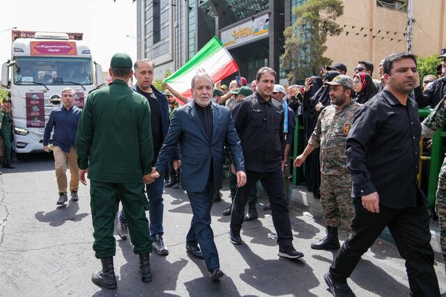 عراقچی: ایران با واژه تسلیم بیگانه است عراقچی: ایران با واژه تسلیم بیگانه است