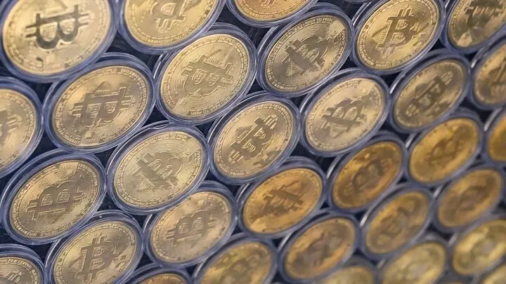 بازار رمزارز‌ها/ بیت‌کوین و اتریوم صعود کردند
